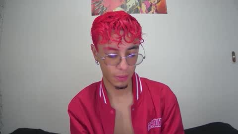 sweet_boy2224 online show from November 26, 9:16 pm