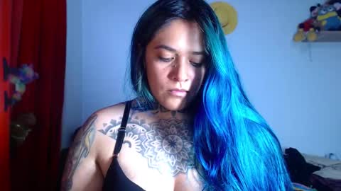 Bubbles online show from November 18, 11:15 pm