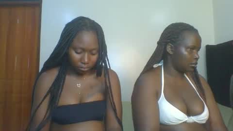 Camila online show from October 22, 10:31 pm