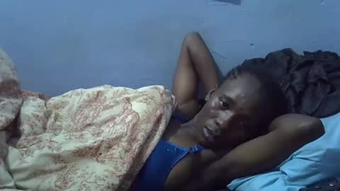 sweet_candie01 online show from April 8, 6:19 pm