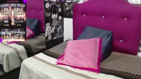 canelaa online show from December 21, 6:48 pm