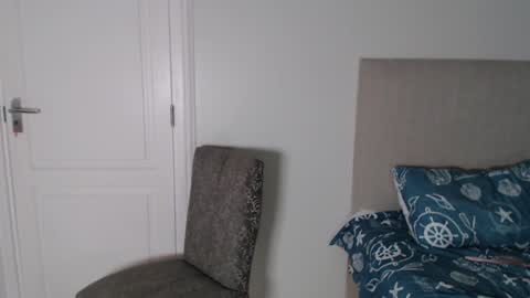 Chantelle online show from February 2, 9:02 pm