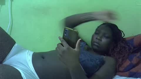 sweet_cherie1 online show from April 16, 9:39 pm