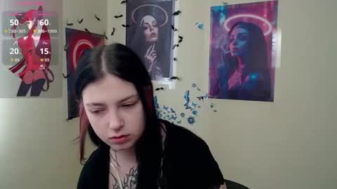 Ivy online show from March 19, 7:23 am