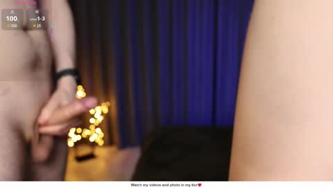 Snapshot of sweet_couple777 chatting on February 25, 7:01 pm sweet couple777 online show from February 25, 7:01 pm