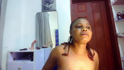 sweet_ebonycum online show from July 4, 8:37 pm
