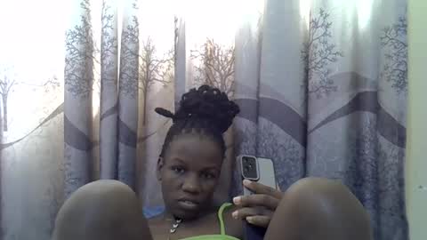 Snapshot of sweet_elisa001 chatting on July 4, 11:16 am Edah online show from July 4, 11:16 am