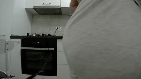           online show from December 10, 7:16 am