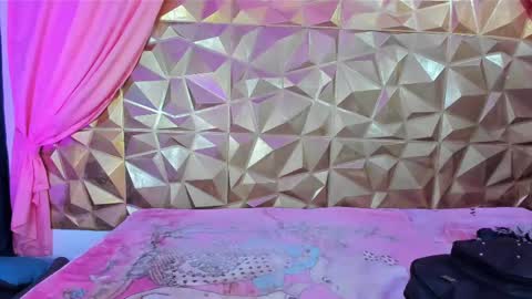  emmili  online show from February 11, 6:11 pm