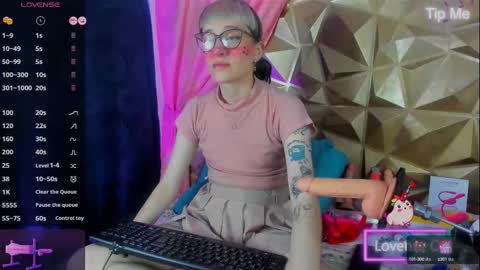  emmili  online show from September 12, 12:38 pm