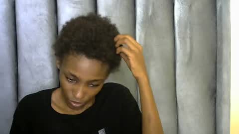 Snapshot of sweet_freaky chatting on July 19, 1:09 am sweet_freaky online show from July 19, 1:09 am
