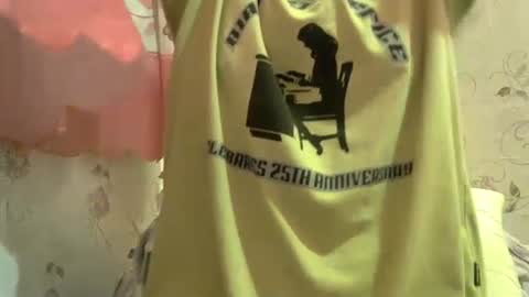 Snapshot of sweet_gamella chatting on January 30, 4:02 pm Gael online show from January 30, 4:02 pm