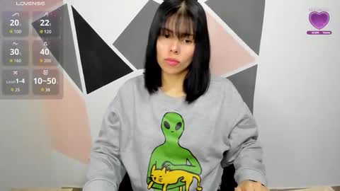 Snapshot of sweet_hann chatting on October 8, 7:17 am Hanna online show from October 8, 7:17 am