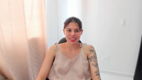 Hanna online show from February 9, 6:56 pm