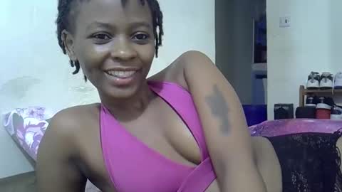 Snapshot of sweet_jovial chatting on February 8, 7:39 pm sweet_jovial online show from February 8, 7:39 pm