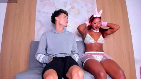 sweet_juices7 online show from November 28, 2:36 am