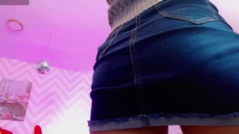 Snapshot of sweet_kaalisa chatting on February 20, 1:08 pm KAALISA online show from February 20, 1:08 pm