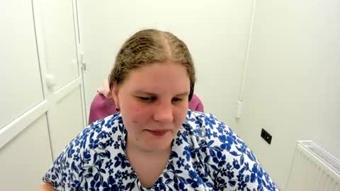 Karla online show from June 18, 12:31 pm