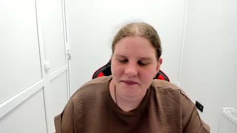 Karla online show from June 21, 12:52 pm