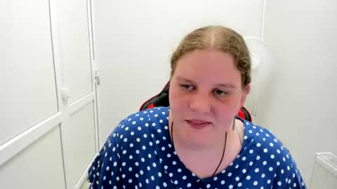 Karla online show from July 7, 3:16 pm