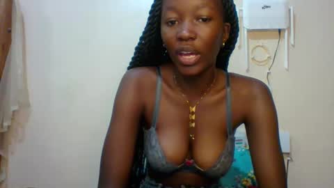 Sweet KCandy online show from May 3, 8:09 am