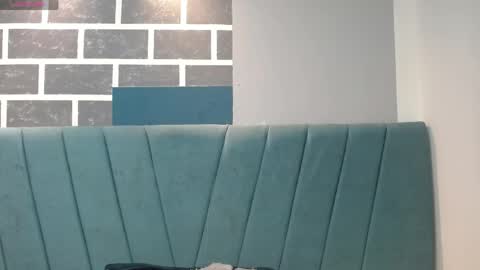 Snapshot of sweet_kitty_05 chatting on May 19, 1:56 am sweet_kitty_05 online show from May 19, 1:56 am