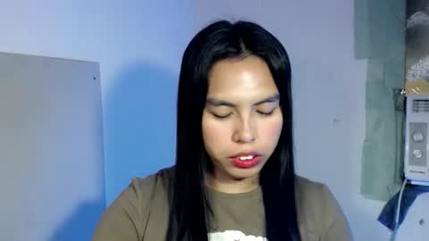 sweet_kyline69 online show from November 1, 8:11 pm
