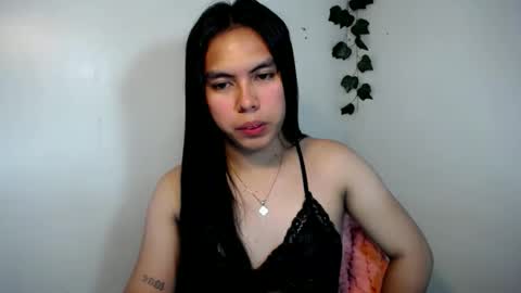 sweet_kyline69 online show from November 19, 3:45 pm