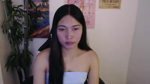 Snapshot of sweet_lady14 chatting on October 28, 3:10 am sweet_lady14 online show from October 28, 3:10 am