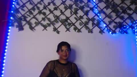 sweet_latin12 online show from May 19, 11:22 pm