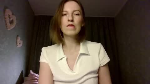 sweet_lilbunny online show from November 22, 2:38 pm