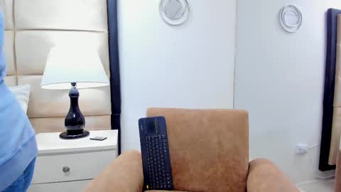 Luciana online show from December 20, 8:05 pm