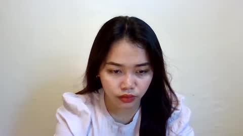 sweet_mae28xx online show from April 19, 3:50 am