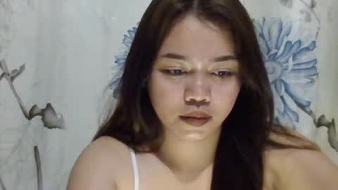 sweet_mae28xx online show from July 2, 5:57 am