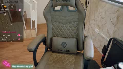 cheeky Bum07 online show from October 24, 4:31 am