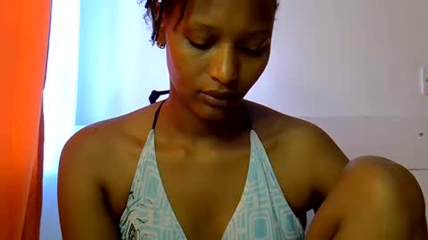 Linda online show from May 26, 5:25 am