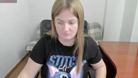 Mila online show from October 4, 4:27 pm