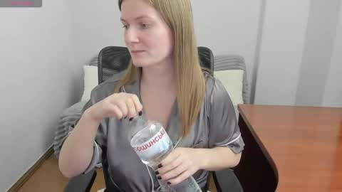 Mila online show from March 10, 7:41 pm