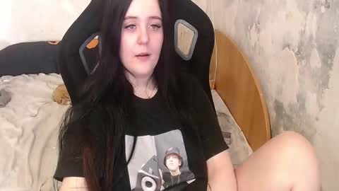 sweet_my_dream online show from April 10, 11:37 am