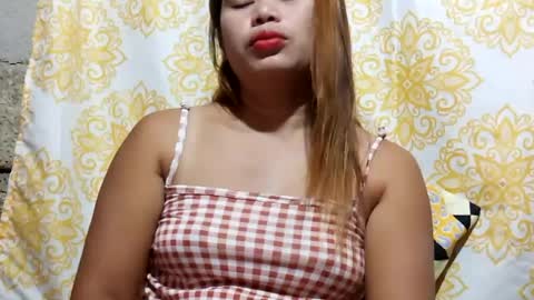 Snapshot of sweet_nina4uxx chatting on July 15, 12:54 pm Nina online show from July 15, 12:54 pm