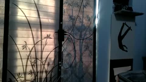 Snapshot of sweet_nutts chatting on January 13, 2:32 pm sweet_nutts online show from January 13, 2:32 pm