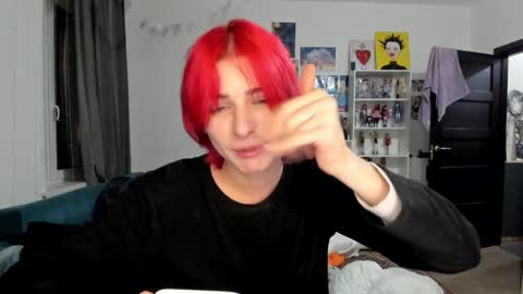 kira online show from November 14, 9:46 pm