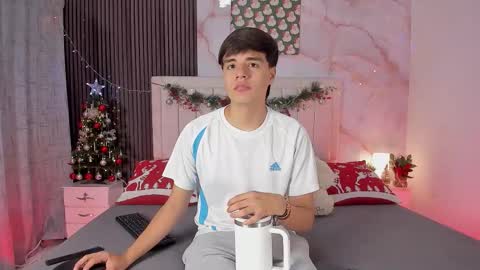 Petter online show from December 18, 1:06 pm