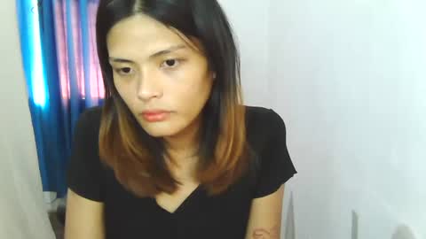 Snapshot of sweet_roela chatting on June 27, 6:40 am sweet_roela online show from June 27, 6:40 am