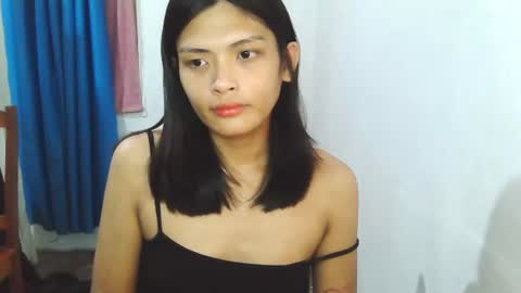 Snapshot of sweet_roela chatting on July 1, 2:40 pm sweet_roela online show from July 1, 2:40 pm