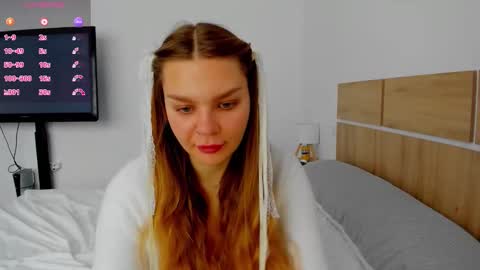 Sabina online show from April 4, 6:22 am