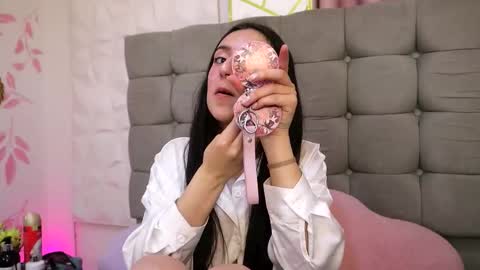 Sammy Lauren online show from January 9, 4:26 am