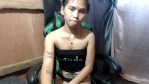 Snapshot of sweet_sang18 chatting on June 12, 5:39 am sweet_sang18 online show from June 12, 5:39 am