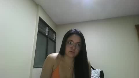 Mari online show from October 27, 5:11 am