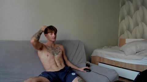 Snapshot of sweet_smith8 chatting on September 10, 4:45 am sweet_smith8 online show from September 10, 4:45 am